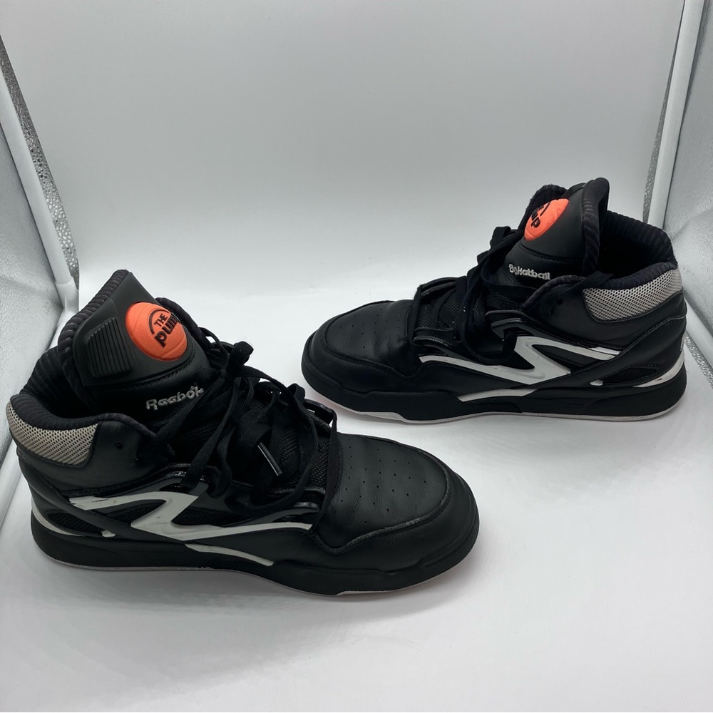 Reebok Pumps Sneakers